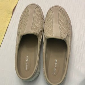 Easy Spirit Brand New